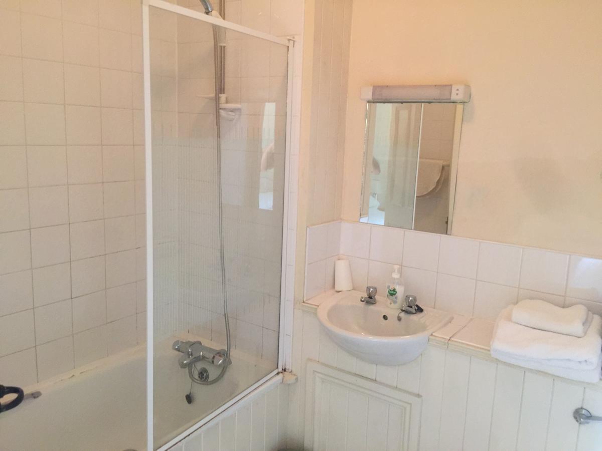 Chambre Double avec Salle de Bains Privative