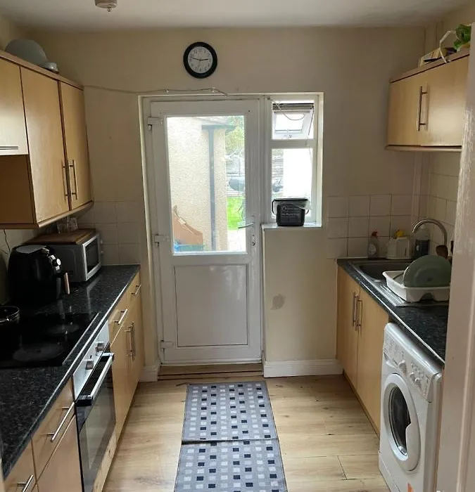 Private Room In A Shared House 115/1-1