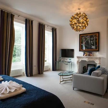 Berkeley Square House-2